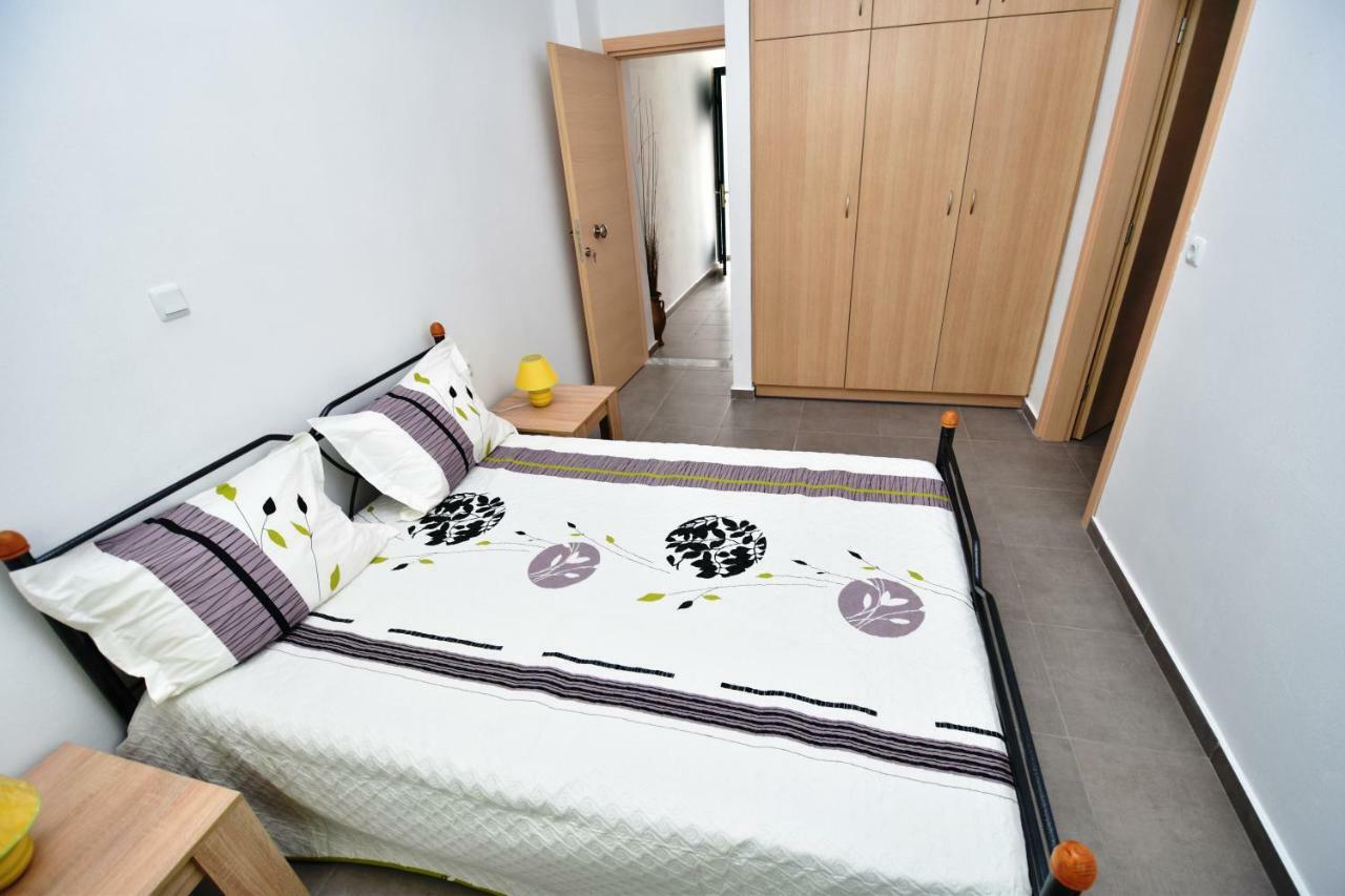 קלמאקי Sunflower Apartments מראה חיצוני תמונה