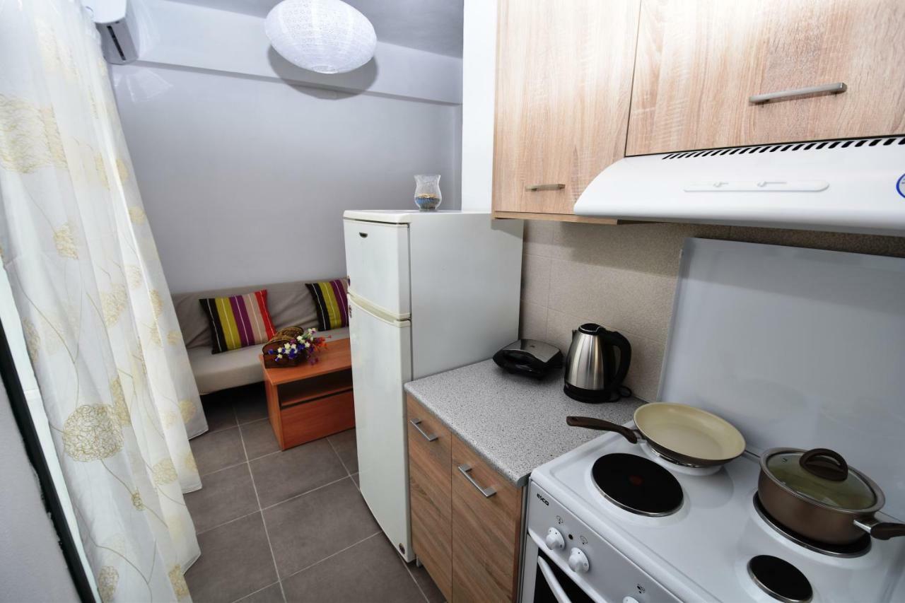 קלמאקי Sunflower Apartments מראה חיצוני תמונה